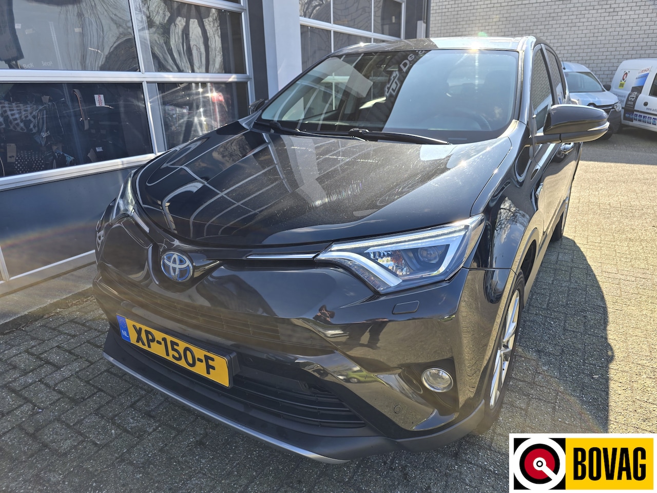 Toyota RAV4 - 2.5 Hybrid Executive Business 2.5 Hybrid Executive Business - AutoWereld.nl