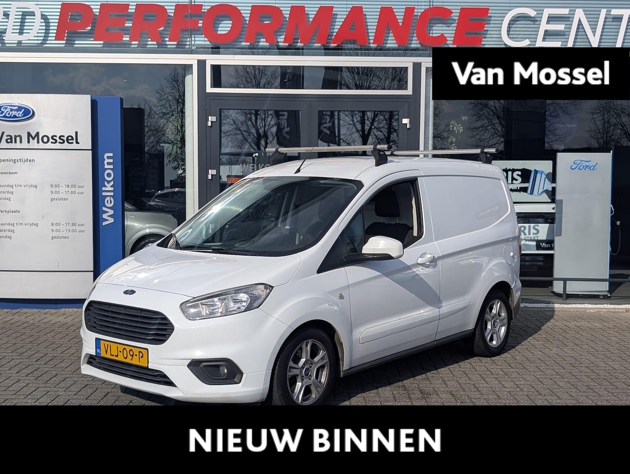 Ford Transit Courier - 1.5 TDCI Limited Duratorq S&S - AutoWereld.nl