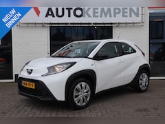 Toyota Aygo X - 1.0 VVT-i MT Business ADAPTIVE CRUISE|STOELVERWARMING|APPLE CARPLAY