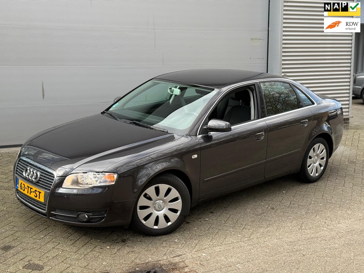 Audi A4 Limousine - 2.0 Pro Line Business / NETTE AUTO / NAP / RIJDT SCHAKELT GOED - AutoWereld.nl