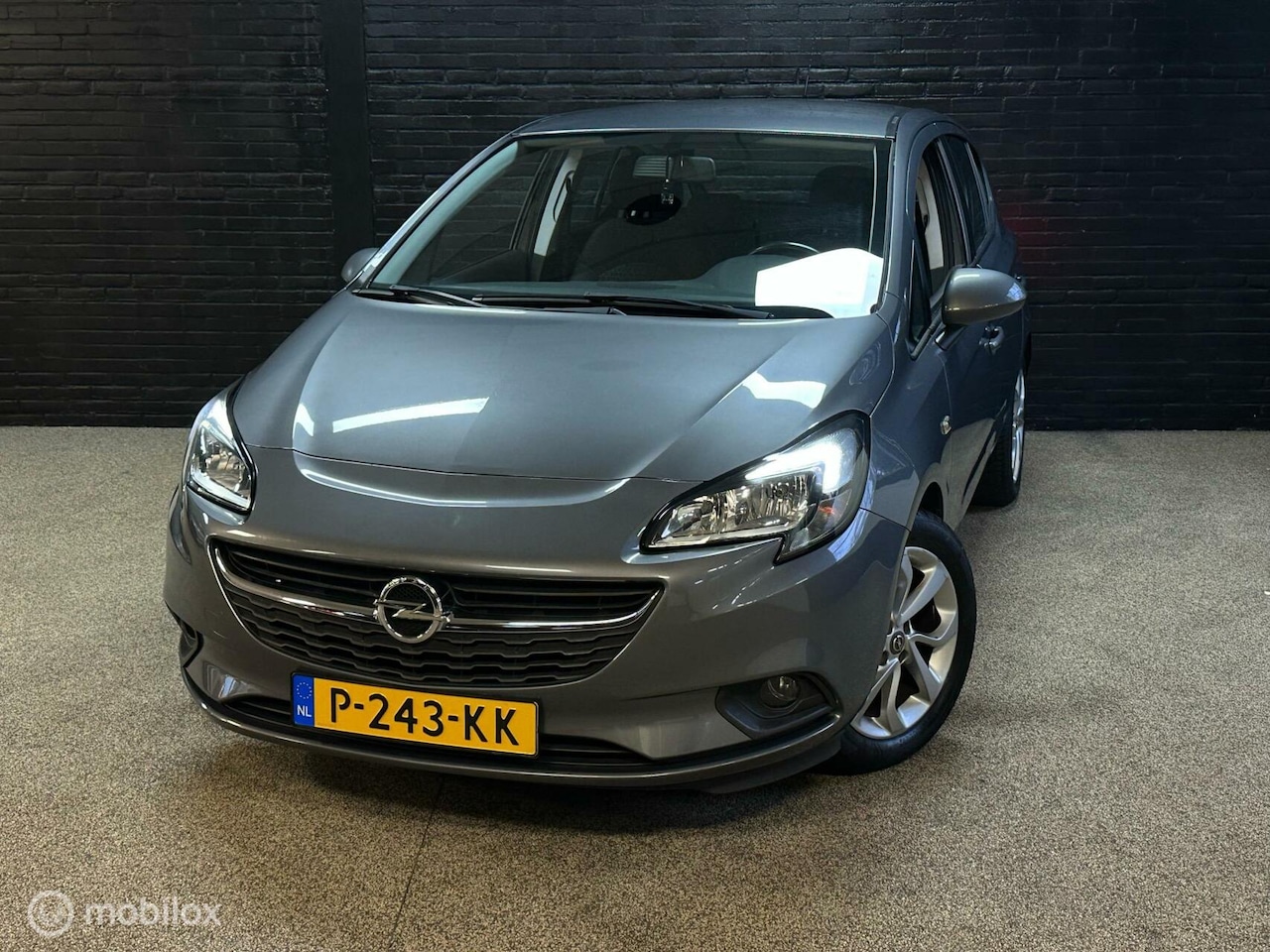 Opel Corsa - 1.4 Color Edition 1.4 Color Edition - AutoWereld.nl