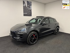 Porsche Macan - 3.6 Turbo Sportchrono //21 Inch //Luchtvering // Pano // Facelift