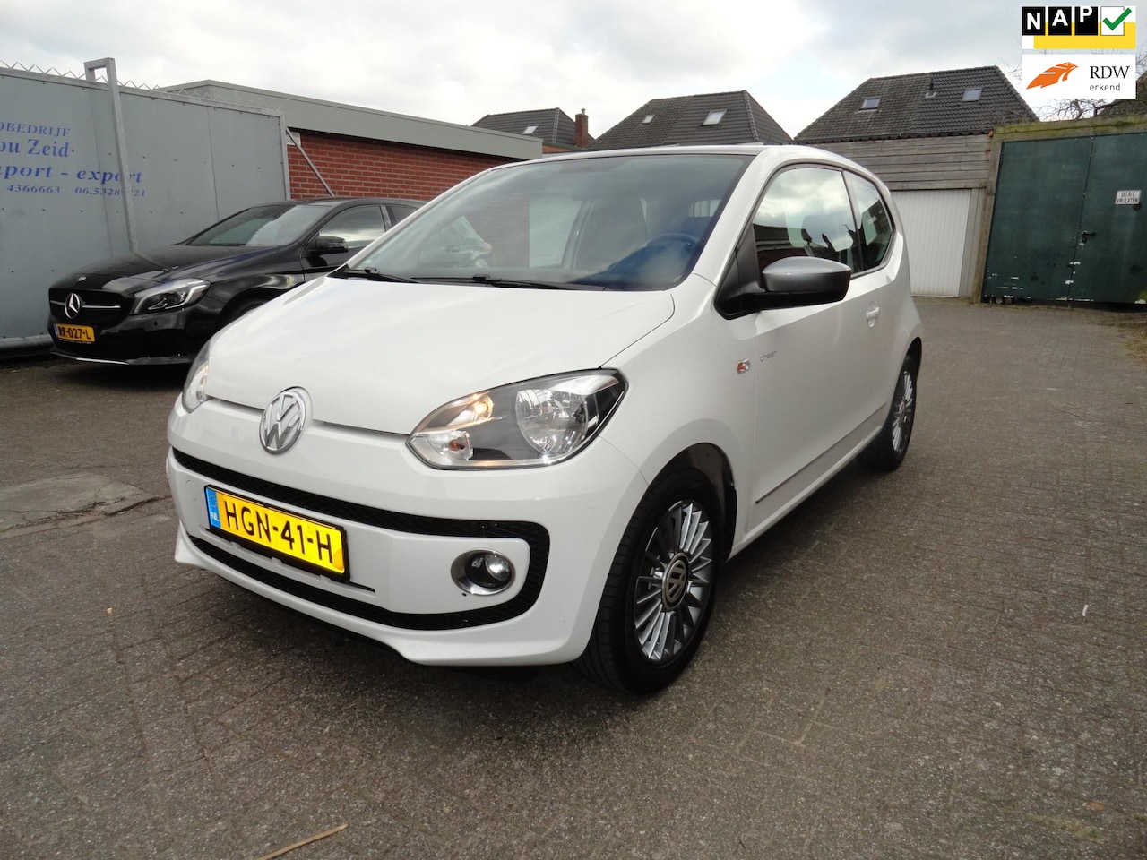 Volkswagen Up! - 1.0 high up! 1.0 high up! (KM 135000 AIRCO) NIEUWSTAAT - AutoWereld.nl