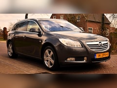 Opel Insignia Sports Tourer - 1.6 T Executive MET LEGIO AAN LUXE OPTIES