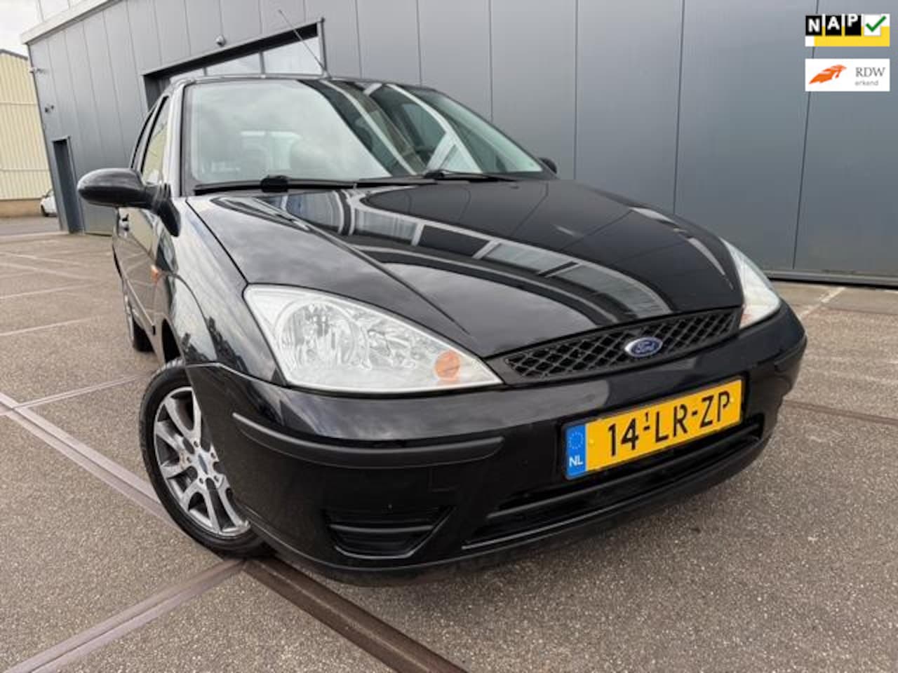 Ford Focus - 1.6-16V Cool Edition - NW APK - AIRCO - NW RIEM - AutoWereld.nl