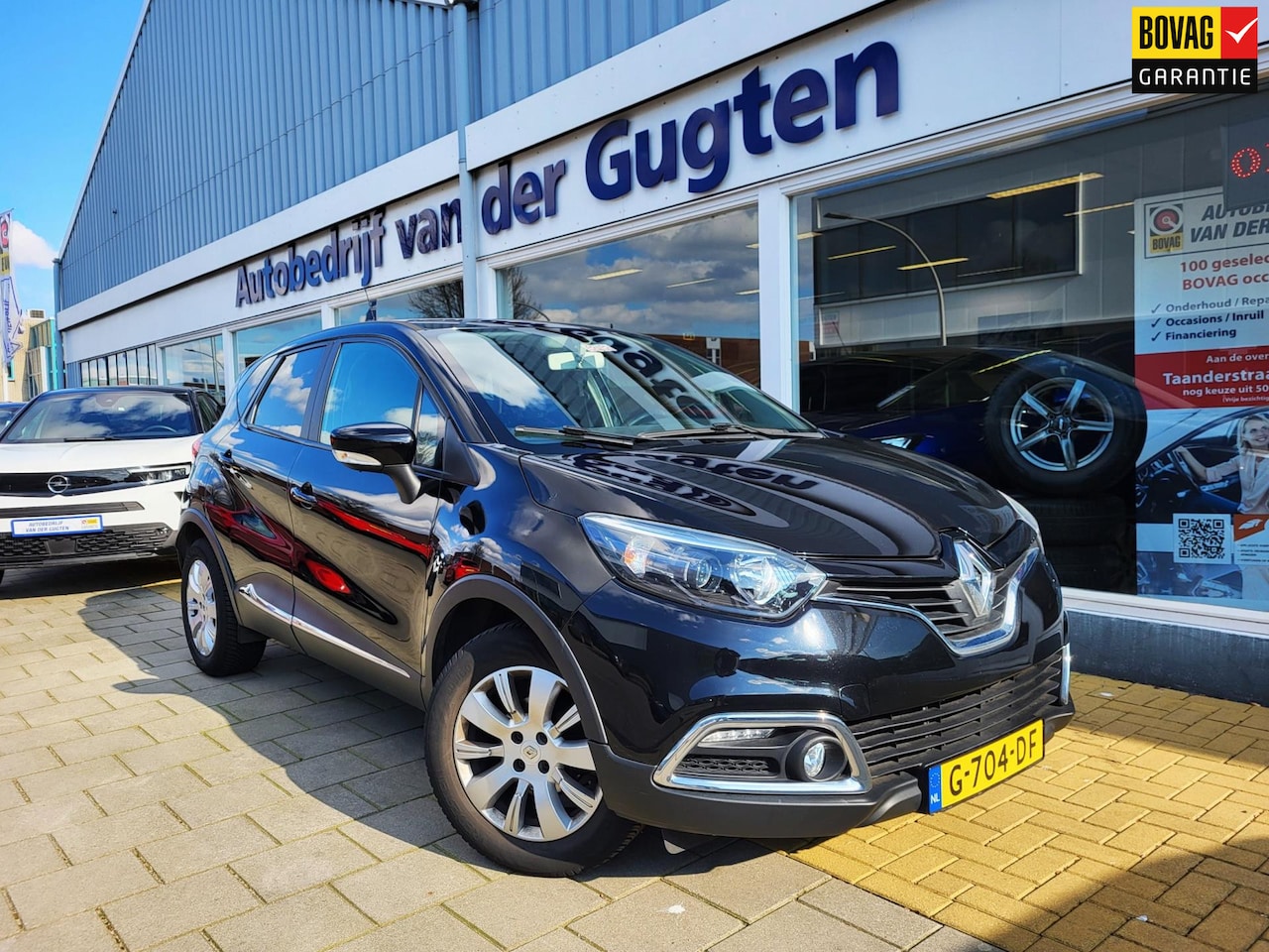 Renault Captur - 0.9 TCe Authentique / Stoelverwarming / Bluetooth / 80.000 Km / - AutoWereld.nl