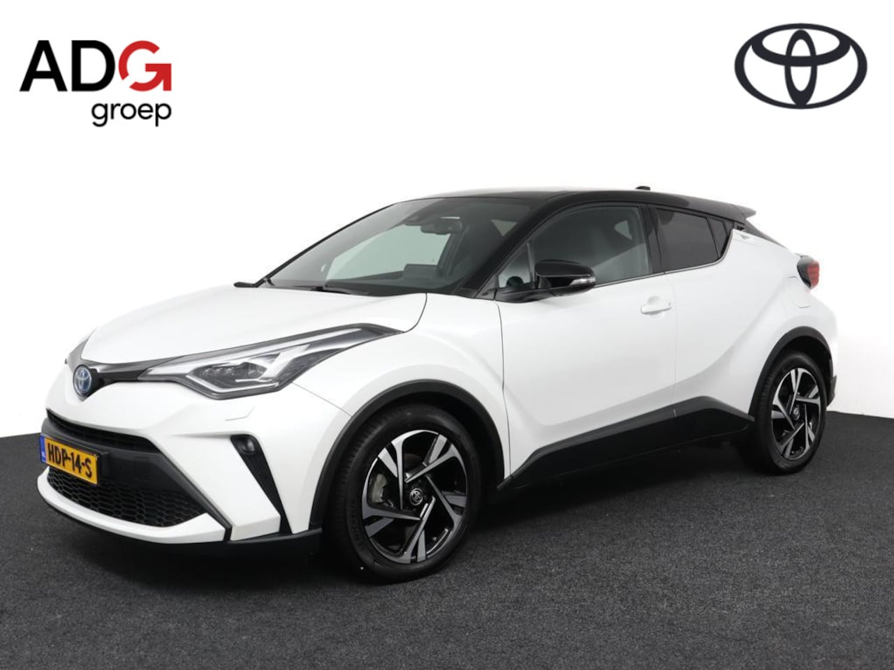 Toyota C-HR - 1.8 Hybrid Executive Limited | Apple Carplay/Android Auto | Navigatie | Stuur/Stoelverwarm - AutoWereld.nl