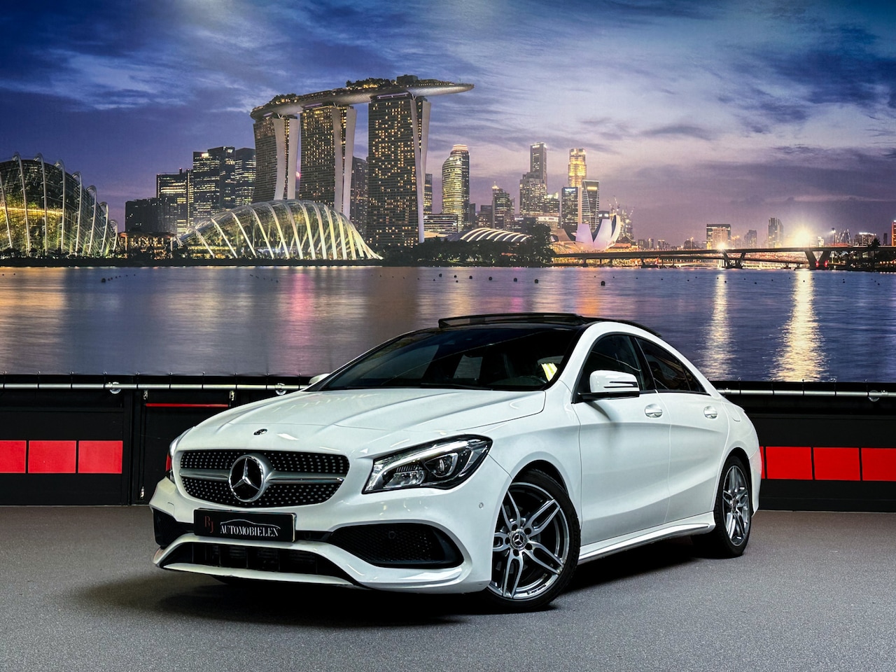 Mercedes-Benz CLA-Klasse - 180 AMG |Panorama|Camera|NL NAP - AutoWereld.nl