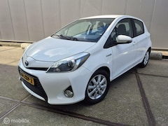 Toyota Yaris - 1.5 Full Hybrid Aspiration Automaat Clima