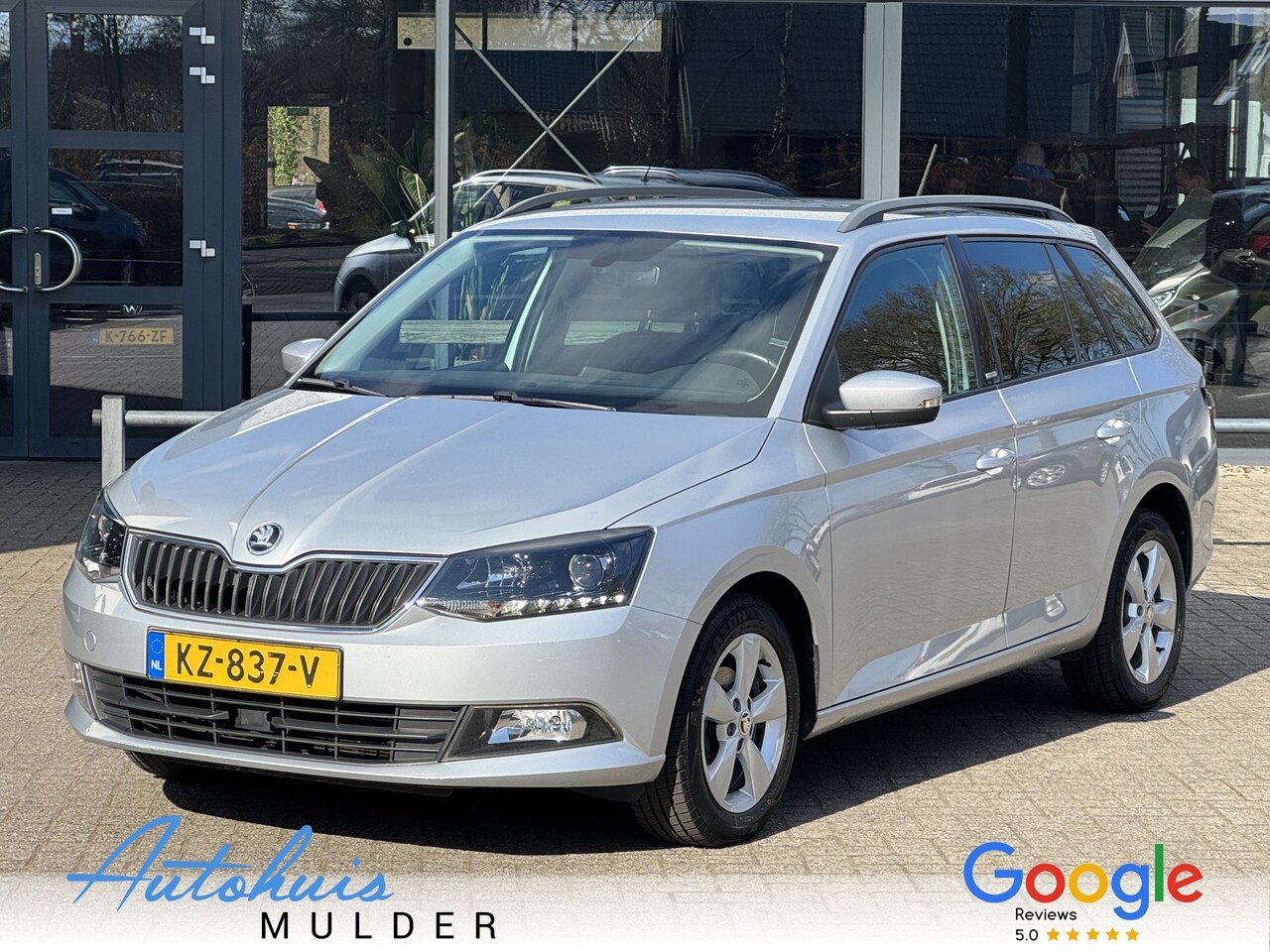 Skoda Fabia Combi - 1.2 TSI JOY Cruise/Climate control/Trekhaak/PDC/Getint glas - AutoWereld.nl