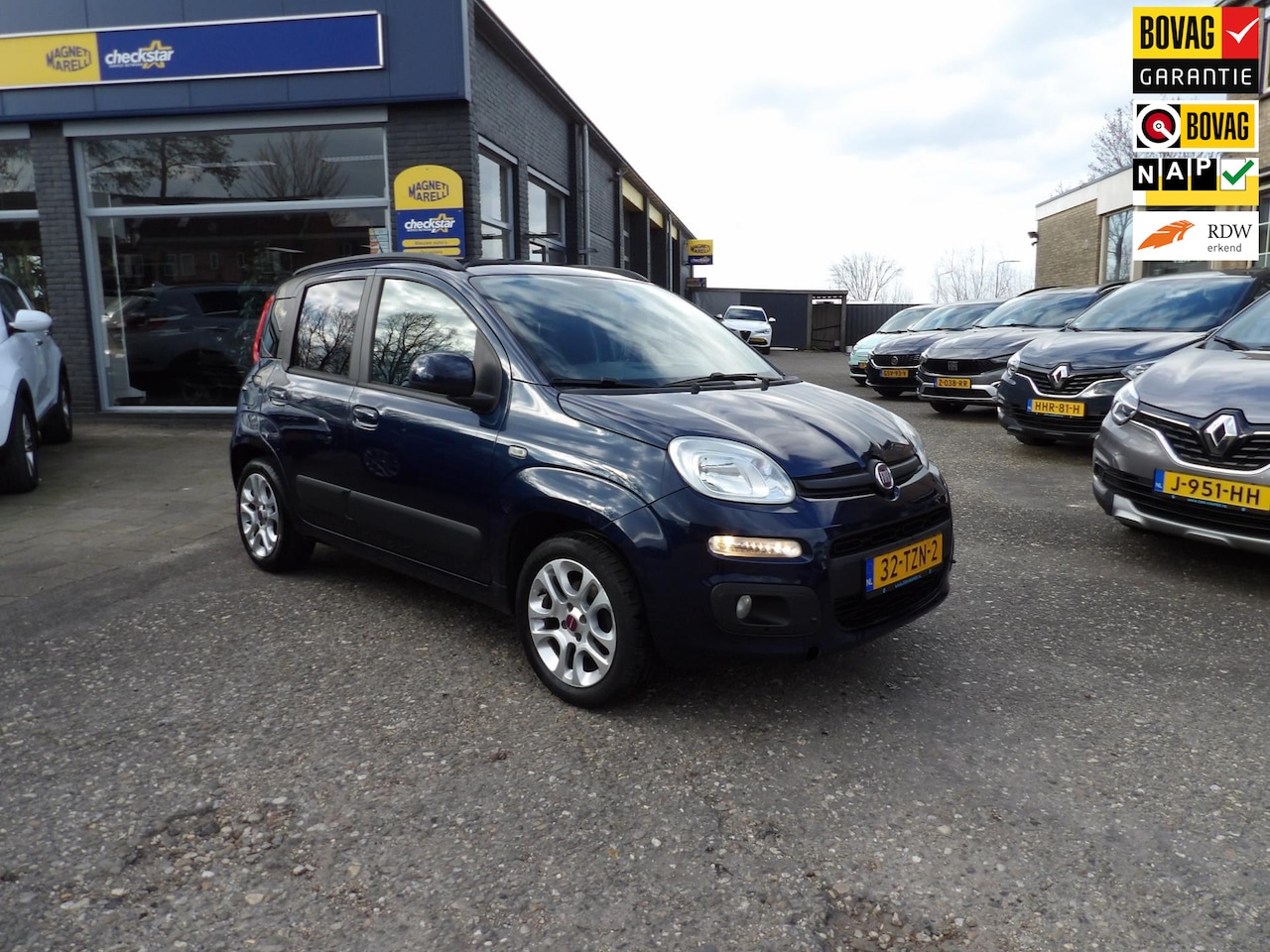 Fiat Panda - 0.9 TwinAir Lounge / Rijklaarprijs - AutoWereld.nl