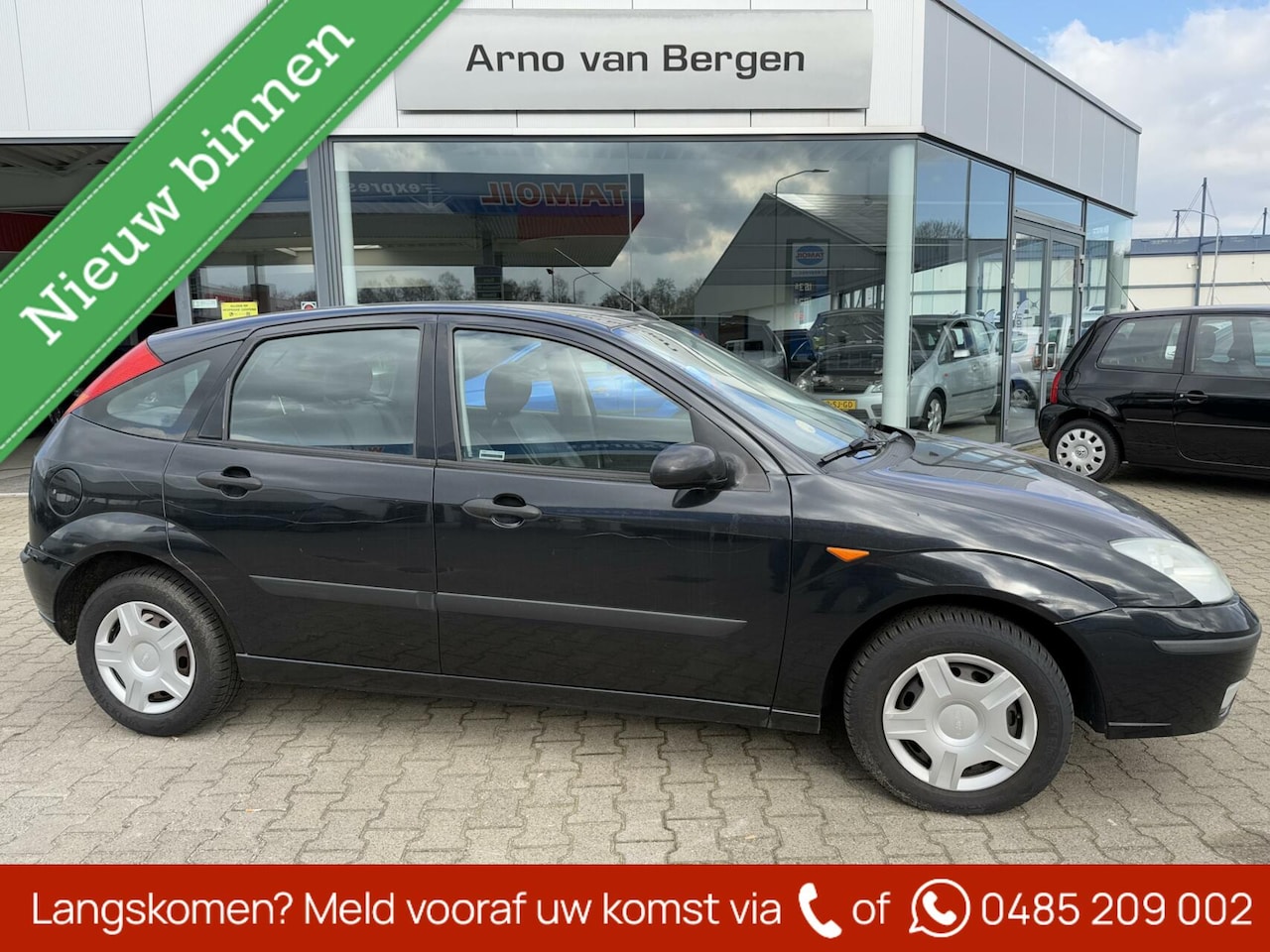 Ford Focus - 1.6-16V Futura 1.6-16V Futura, AUTOMAAT, lederen stoelen, navigatie, climatronic, trekhaak. - AutoWereld.nl