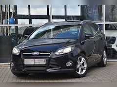 Ford Focus Wagon - 1.0 EcoBoost Titanium Airco Pdc Nav. Trekhaak Lm-Velgen