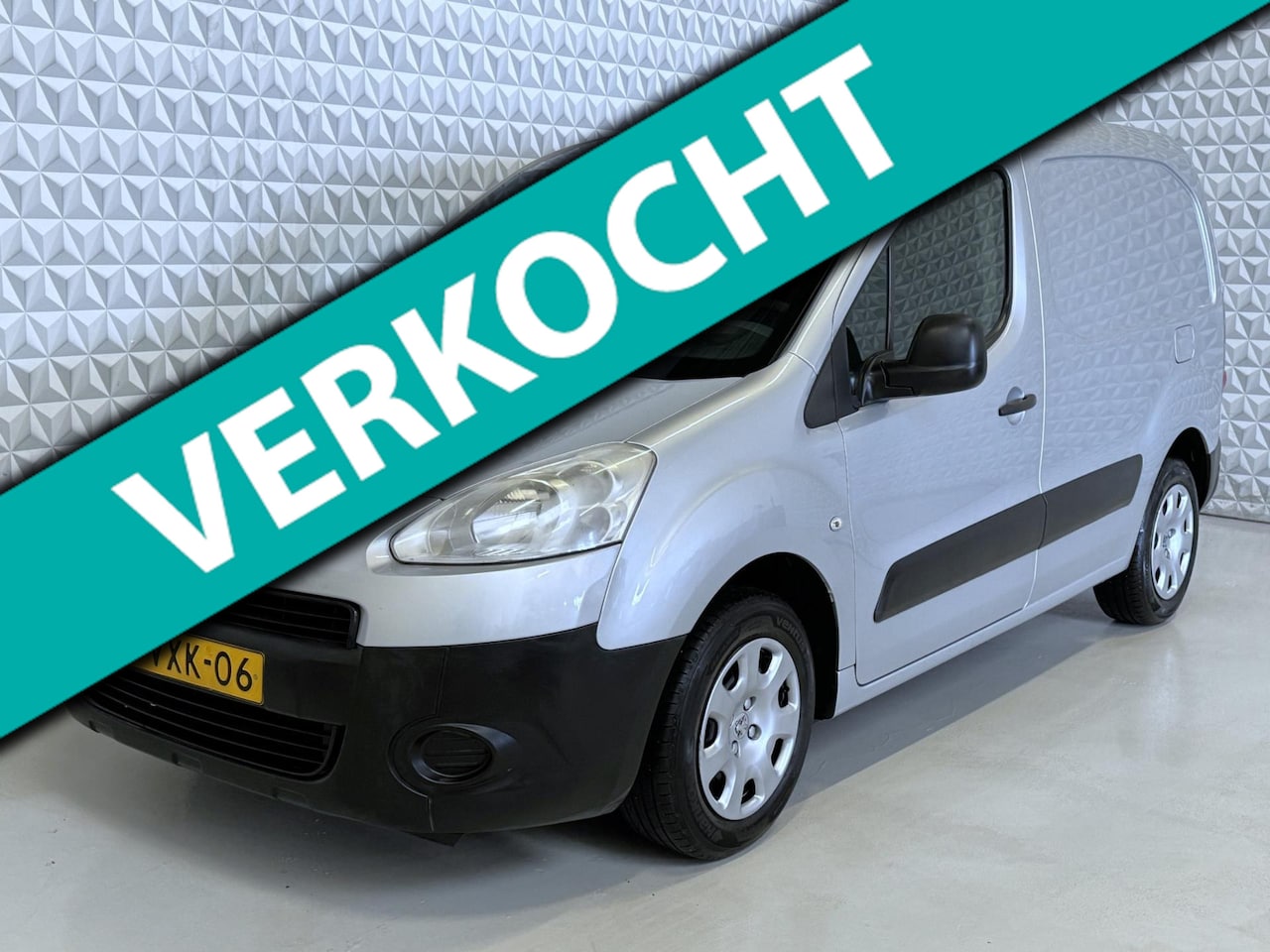 Peugeot Partner - 120 1.6 HDI AIRCO Schuifdeur (2012) - AutoWereld.nl