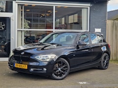 BMW 1-serie - 118i Business+ CLIMA / CRUISE / NAVI / ABC UITLAATKLEP