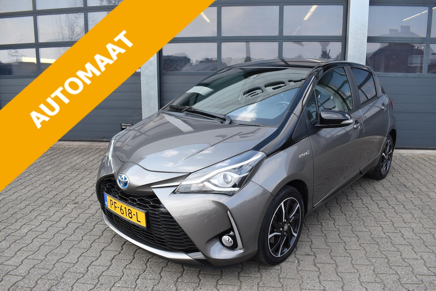 Toyota Yaris - 1.5 Hybrid 100pk CVT Bi-Tone - AutoWereld.nl