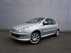 Peugeot 206 - 1.6-16V Quiksilver Airco / Elektr. ramen / Lm velgen / NAP