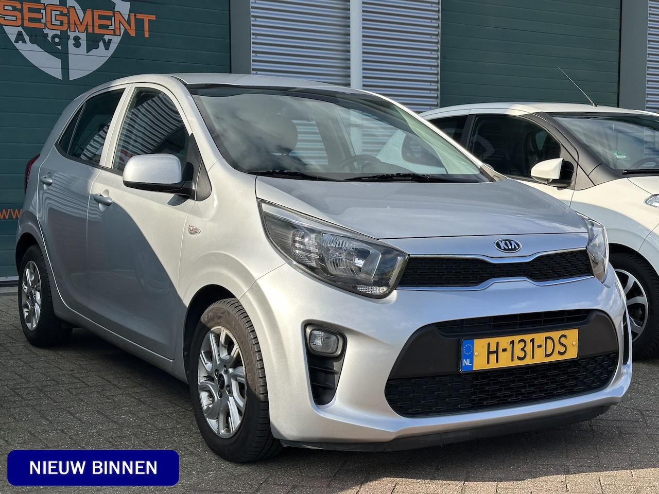 Kia Picanto - 1.0 CVVT DynamicLine / Carplay / Navi / Camera / 5Z / 1e eigenaar! - AutoWereld.nl