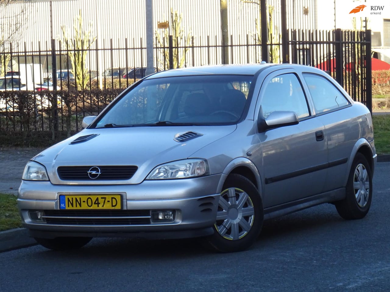 Opel Astra - 1.6 AUTOMAAT AIRCO/NIEUWE APK - AutoWereld.nl