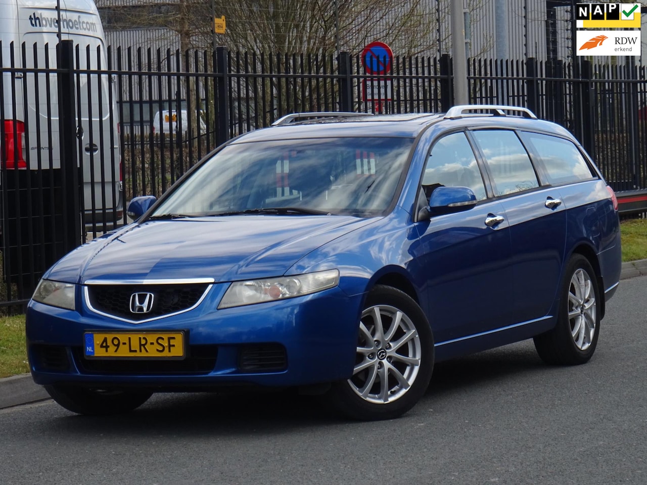 Honda Accord Tourer - 2.0i Comfort NAP/AIRCO/OPENDAK/APK 2026 - AutoWereld.nl