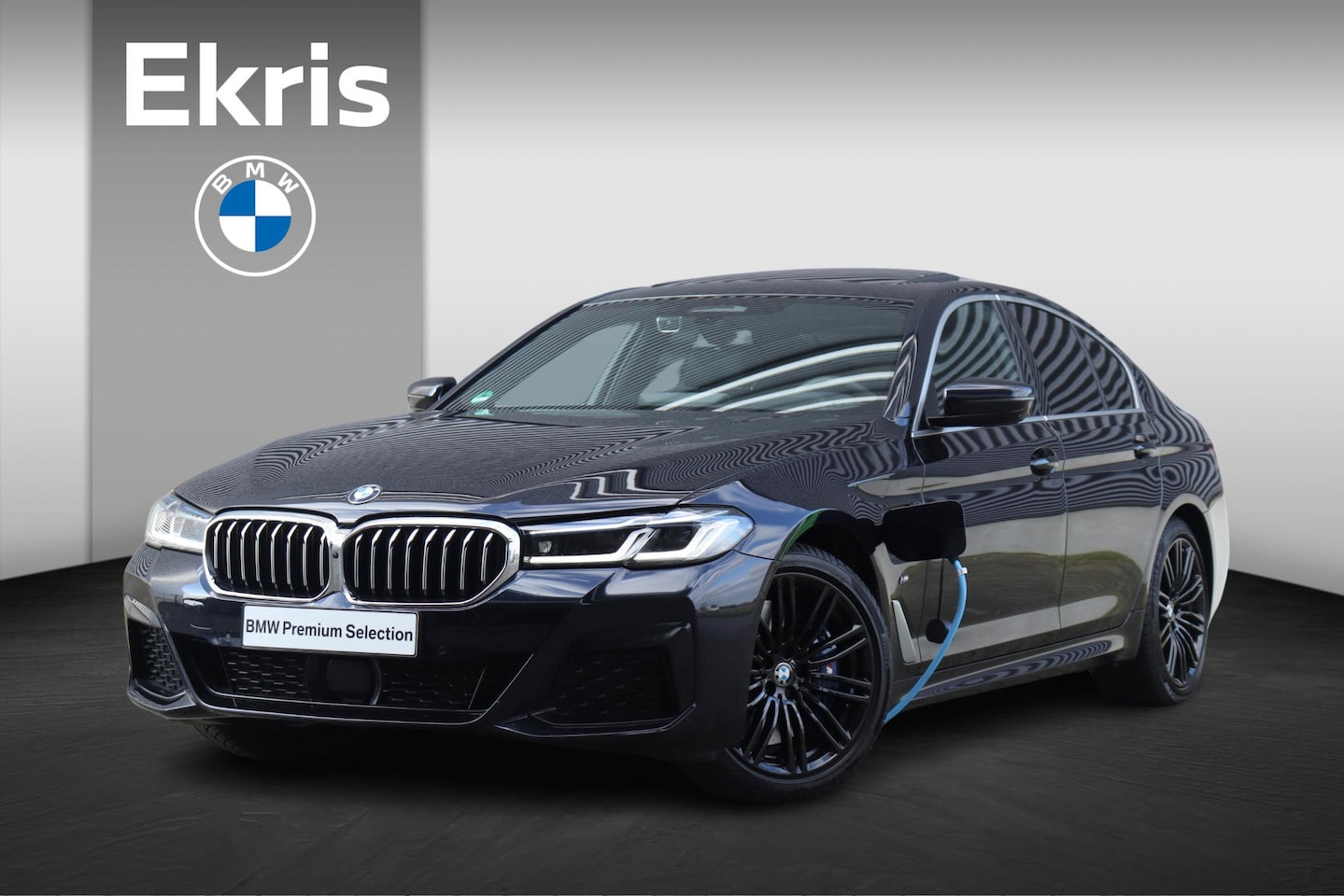 BMW 5-serie - Sedan 545e xDrive | High Executive | M Sportpakket | Panodak | Head-Up | Trekhaak | Harman - AutoWereld.nl