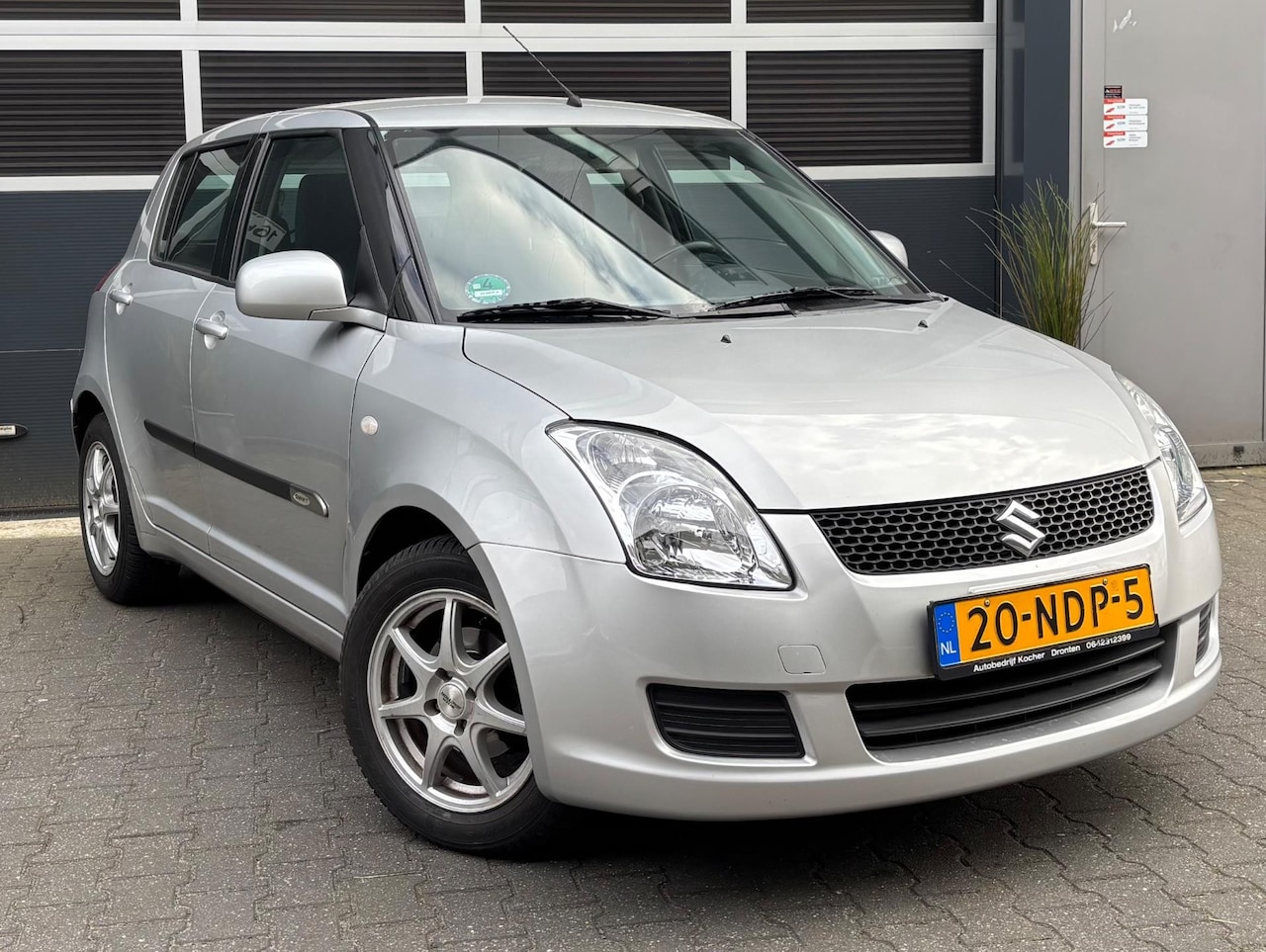 Suzuki Swift - 1.3 Cool*AIRCO*NAP*NW KOPPELING*PARKEER SENSOREN - AutoWereld.nl