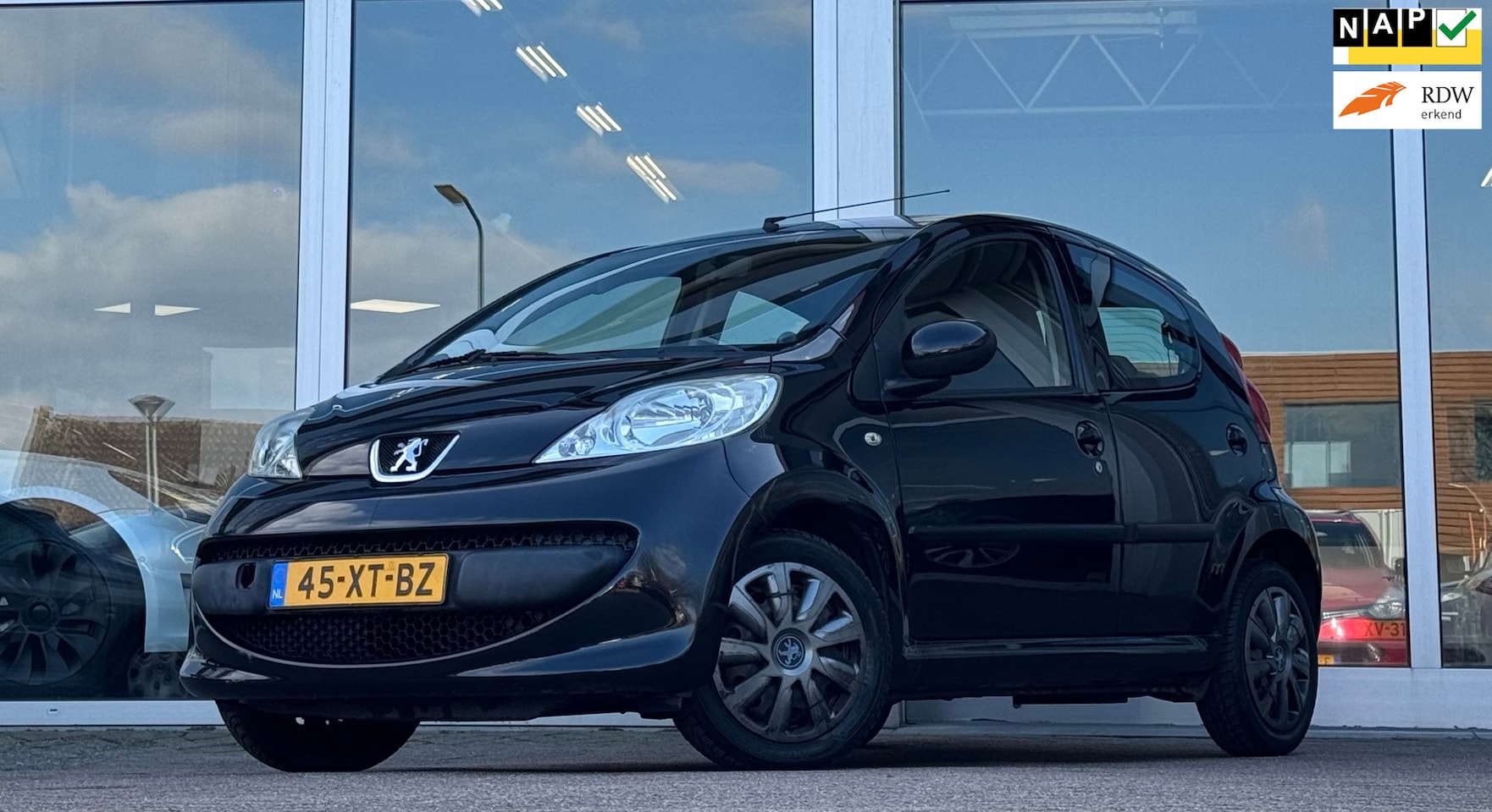 Peugeot 107 - 1.0-12V XS Elektrische ramen | Airco | - AutoWereld.nl