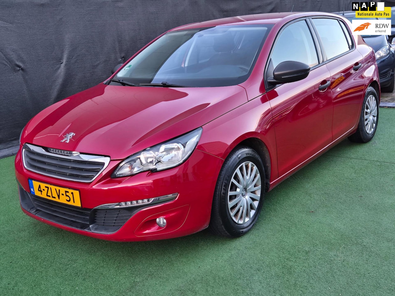 Peugeot 308 - 1.2 PureTech Access NAP! - AutoWereld.nl