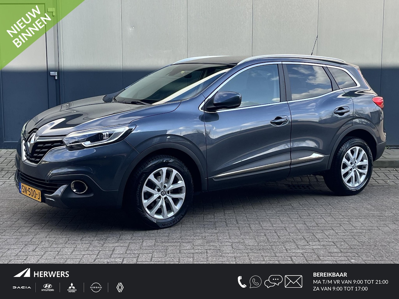 Renault Kadjar - 1.2 TCe Intens / Trekhaak 1.500 kg / Dealer onthouden / Achteruitrij camera / Navigatie / - AutoWereld.nl