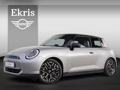 MINI Mini-Electric - Cooper SE Favoured M 54.2 kWh Pakket M/ Verwarmd Stuurwiel/ Comfort Access/ Panoramadak/ S