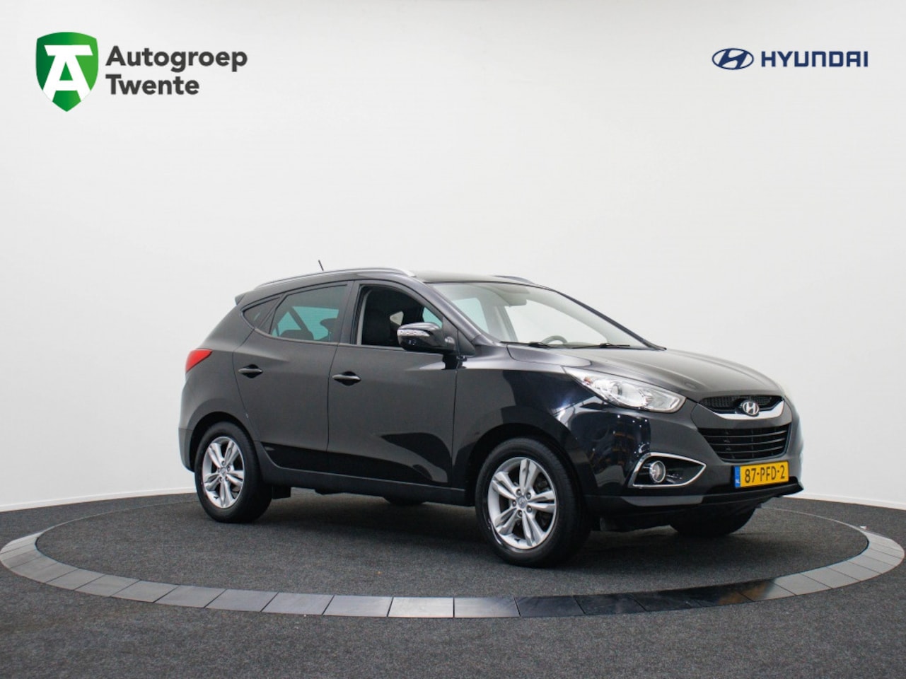 Hyundai ix35 - 2.0i Business Edition AUTOMAAT | 1e Eigenaar | Dealer onderhoude - AutoWereld.nl