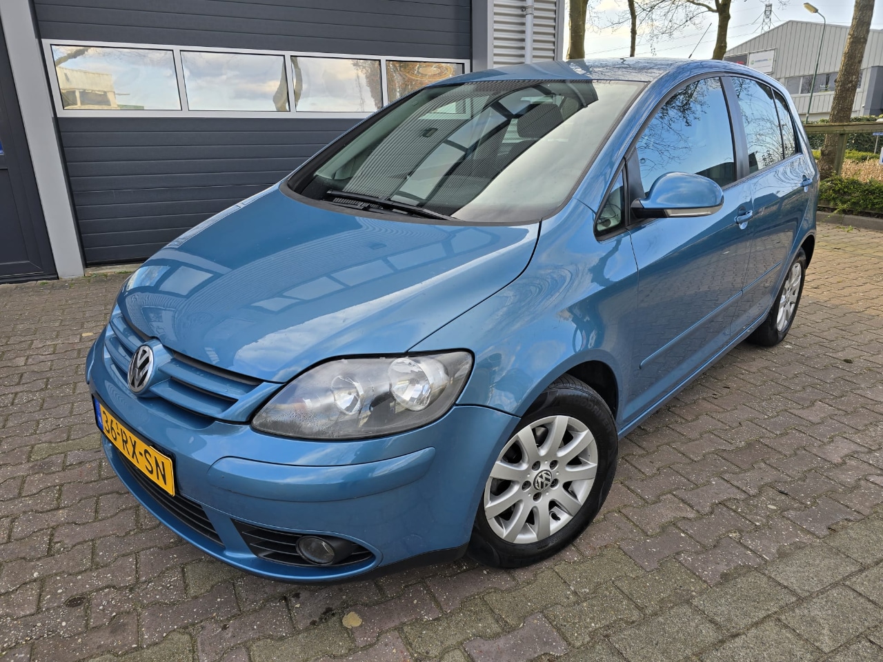 Volkswagen Golf Plus - 2.0 FSI Comfortline 2.0 FSI COMFORTLINE - AutoWereld.nl