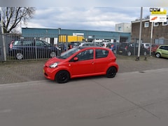 Toyota Aygo - 1.0-12V