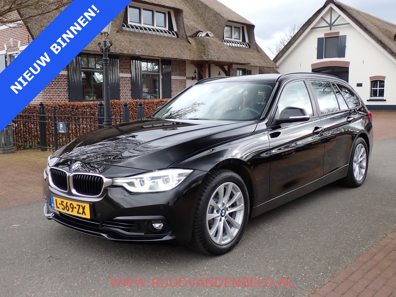 BMW 3-serie Touring - 330i NAVI / TREKHAAK / FULL-LED - AutoWereld.nl