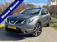 Nissan Qashqai - 1.2 Tekna /Automaat / Airco / Navi / Camera / Leder / Panoramadak / Trekhaak / Volledig en