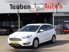 Ford Focus Wagon - 1.5 Titanium Edition voorstoelen- en stuurwiel verwarmbaar, Climate control, Cruise contro