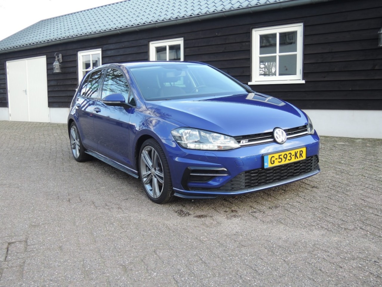 Volkswagen Golf - 2.0 TDI HL BNS R-LINE - AutoWereld.nl