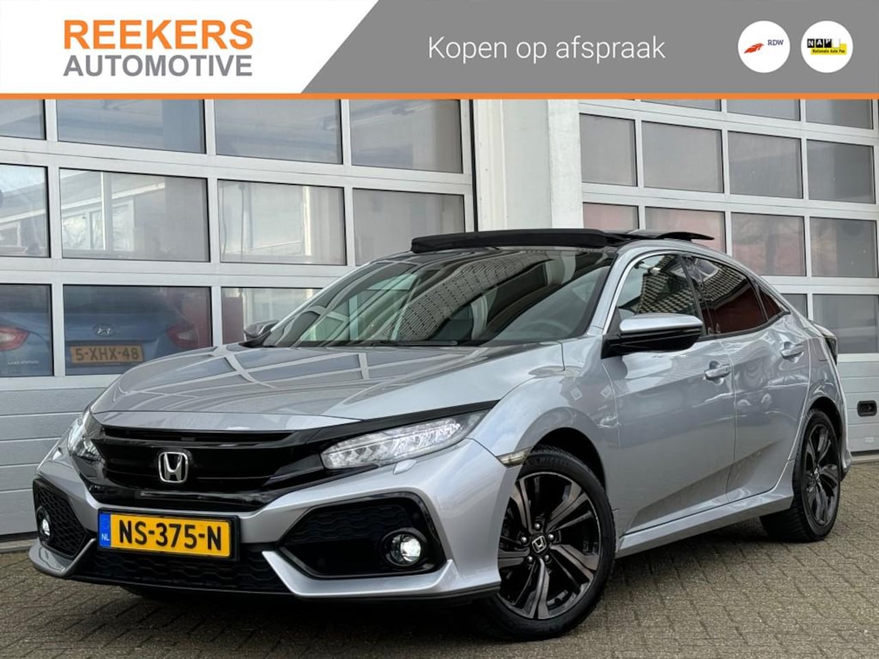 Honda Civic - 1.0 i-VTEC Executive 1.0 I-VTEC EXECUTIVE - AutoWereld.nl