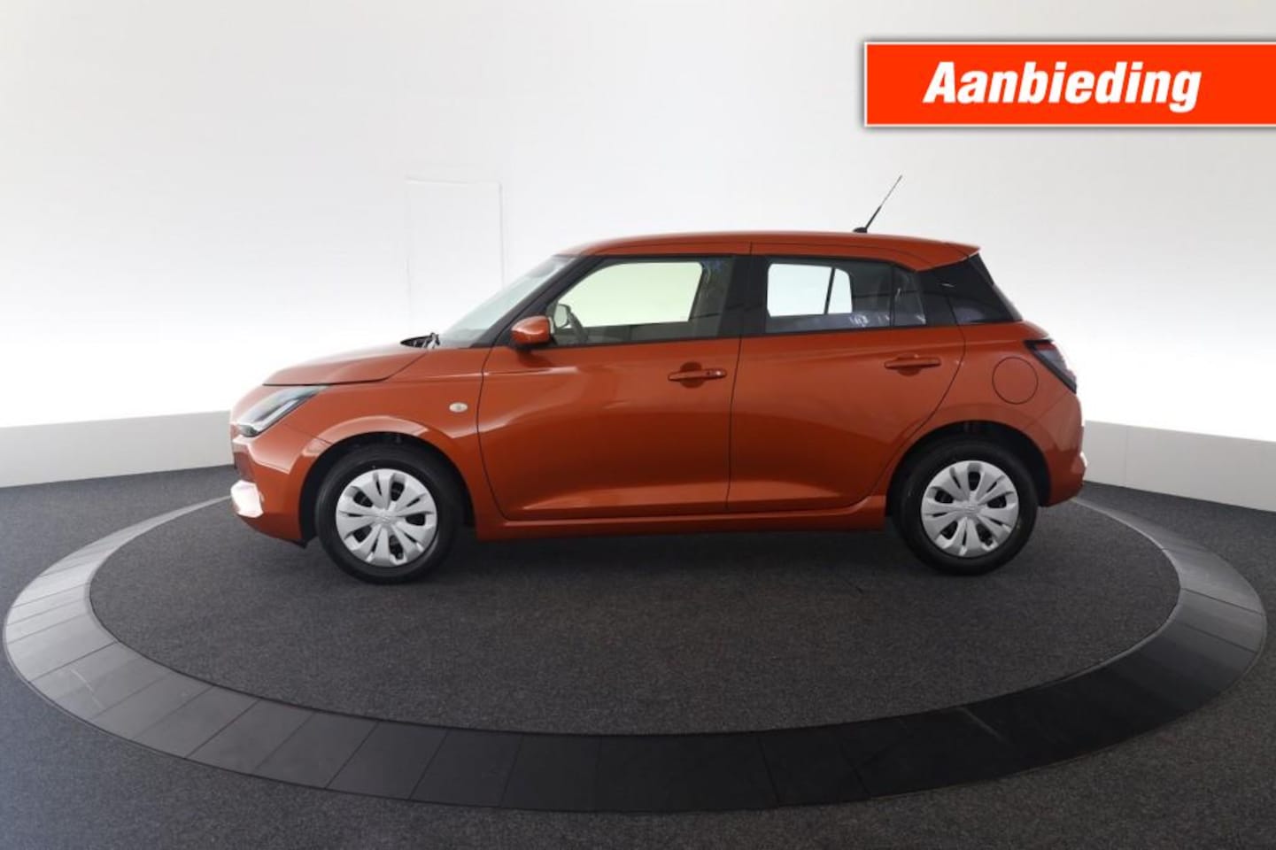 Suzuki Swift - 1.2 Smart Hybrid Comfort - AutoWereld.nl