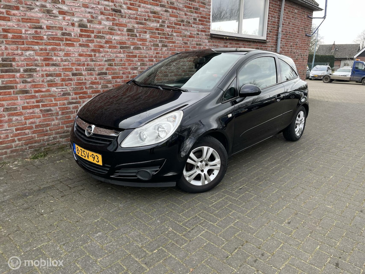 Opel Corsa - 1.4-16V Enjoy 1.4-16V Enjoy - AutoWereld.nl