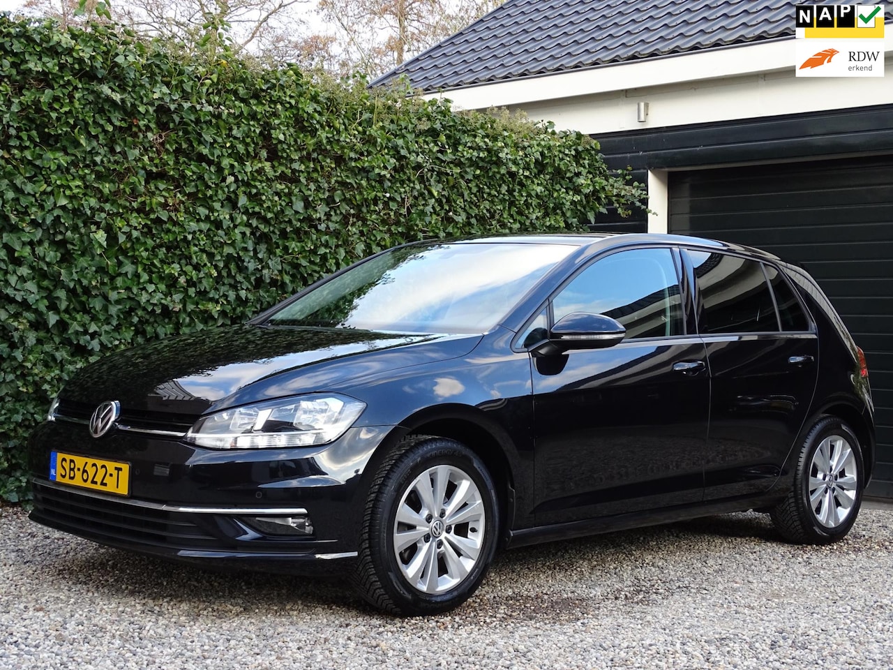 Volkswagen Golf - 1.0 TSI Comfortline | ACC | Carplay | Navi | PDC V+A - AutoWereld.nl