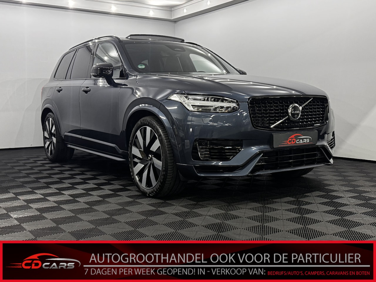 Volvo XC90 - 2.0 T8 Recharge AWD Ultmate Dark 7 Persoons Leder, Pano, 360 Camera, Navi, Luchtv. Stoelve - AutoWereld.nl