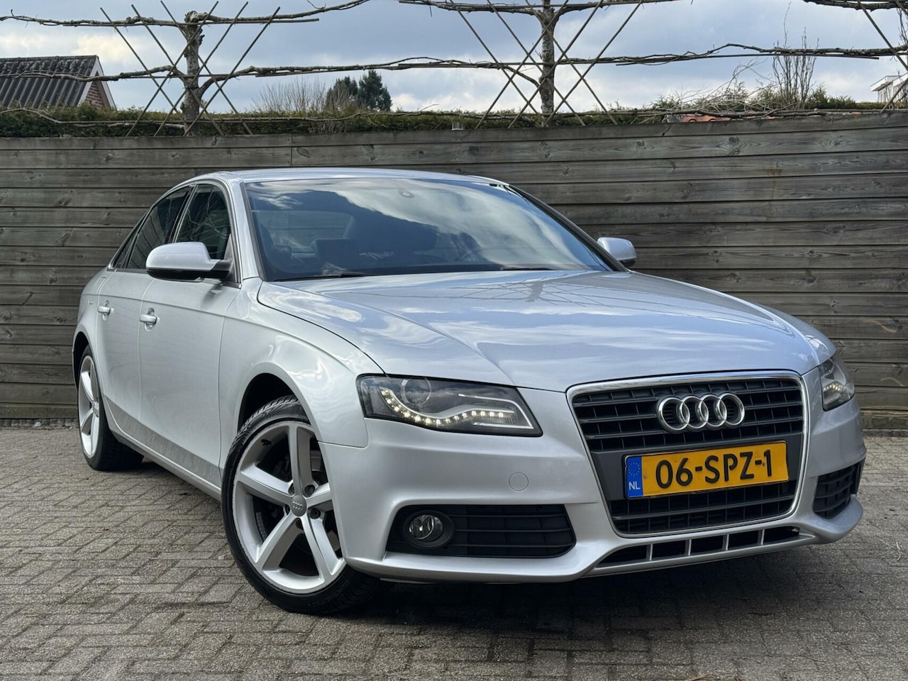 Audi A4 Limousine - 2.0 TFSI S-Line|Xenon|Nieuwe ketting|Navi - AutoWereld.nl