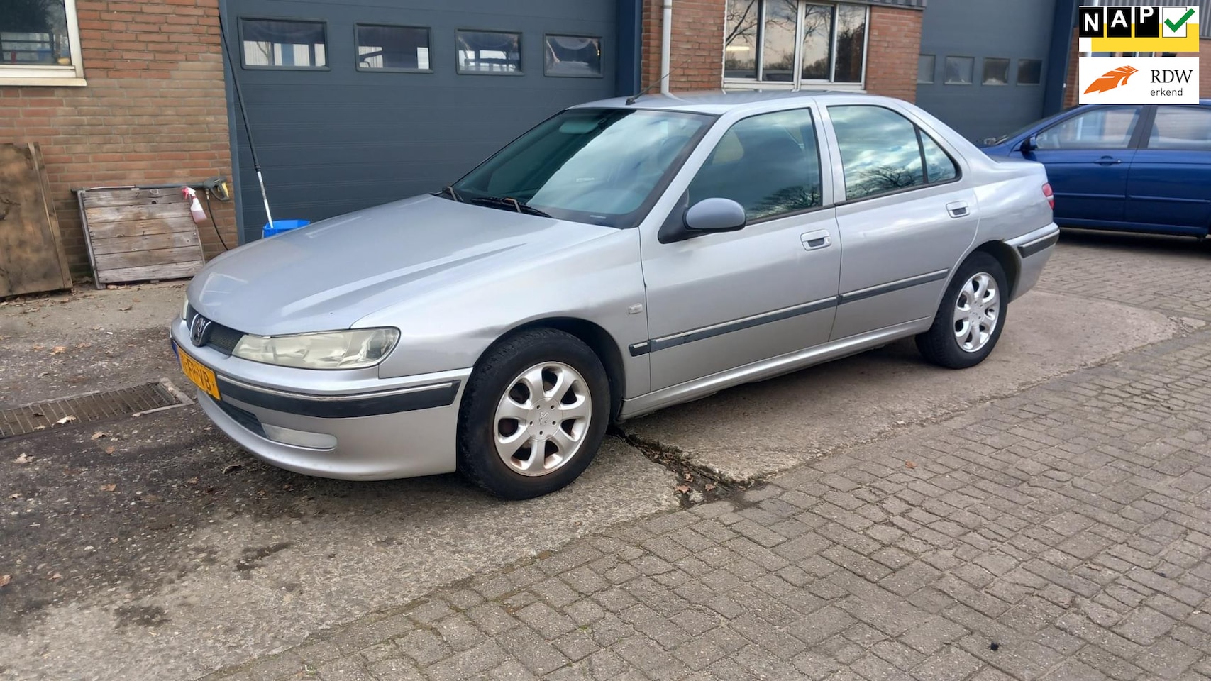 Peugeot 406 - 1.8-16V SR airco - AutoWereld.nl