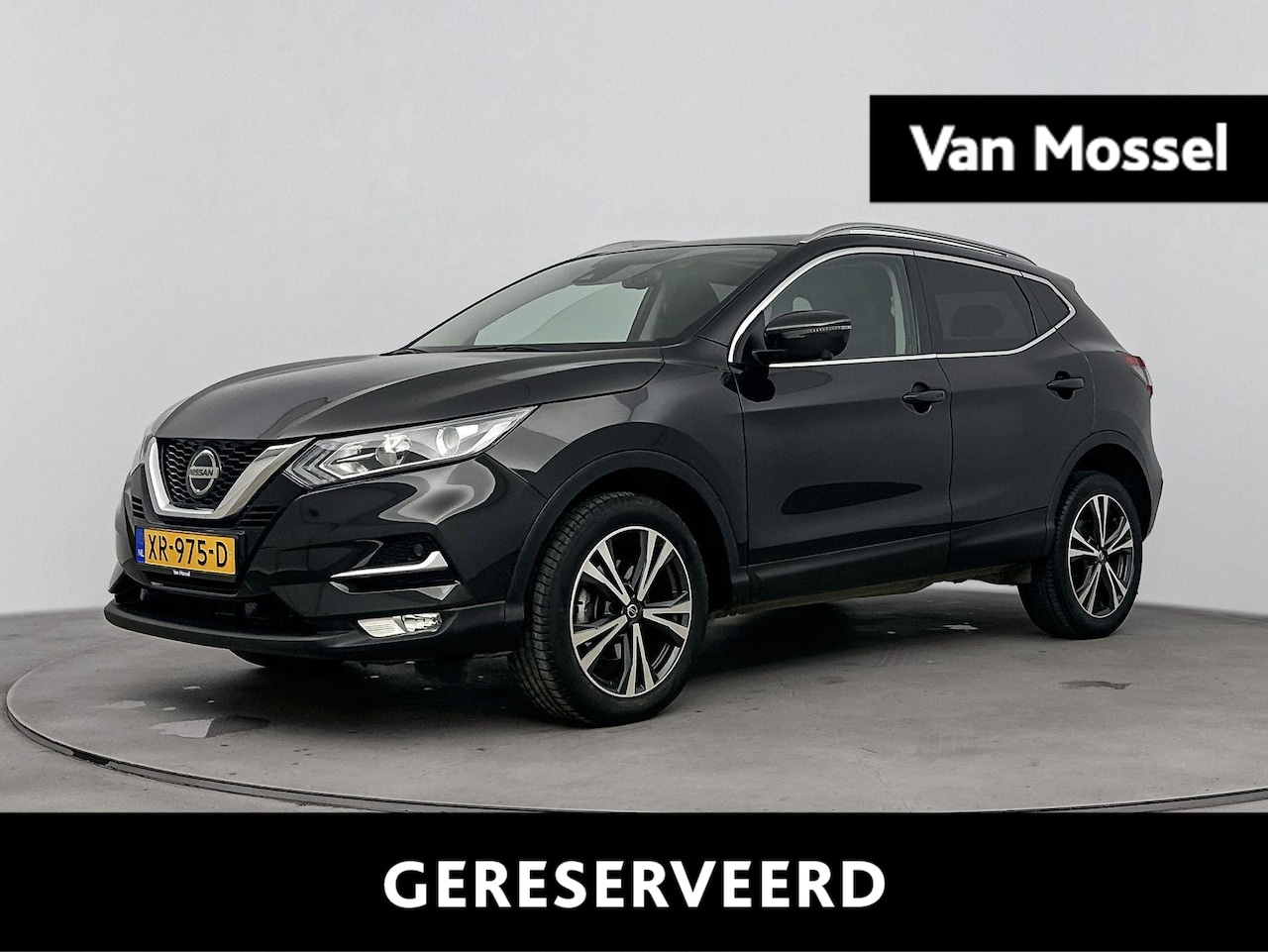 Nissan Qashqai - 1.2 N-Connecta 115pk | Automaat | Trekhaak | Panorama-dak | 360 Camera | Navigatie | Clima - AutoWereld.nl