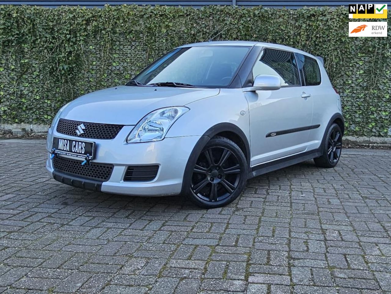 Suzuki Swift - 1.5 Comfort Automaat Eerste Eigenaar Airco Sport Velgen APK - AutoWereld.nl