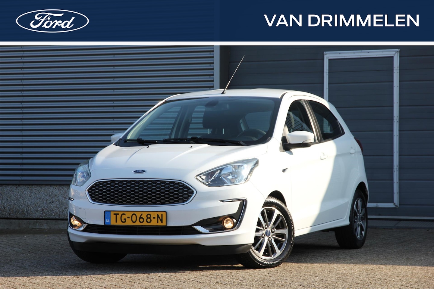 Ford Ka - 5-Deurs 85pk Trend Ultimate | Carplay | Stoelverwarming | Lichtmetaal | Origineel NL - AutoWereld.nl