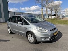 Ford S-Max - 2.0-16V 146 PK. Mooie en zeer goed onderhouden auto