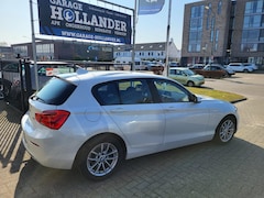 BMW 1-serie - 118i Executive Automaat