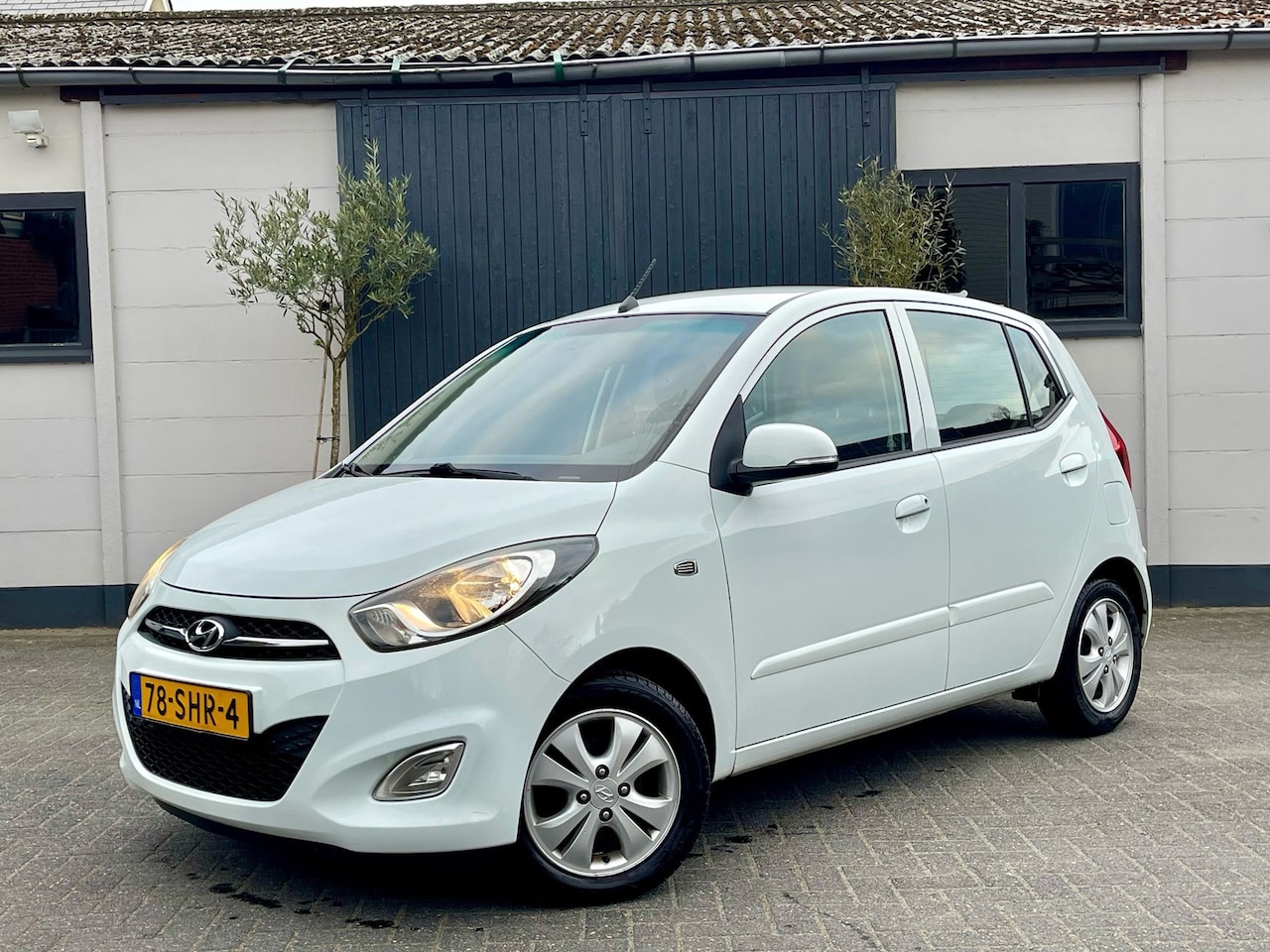 Hyundai i10 - 1.2 i-Catcher 1.2 i-Catcher - AutoWereld.nl